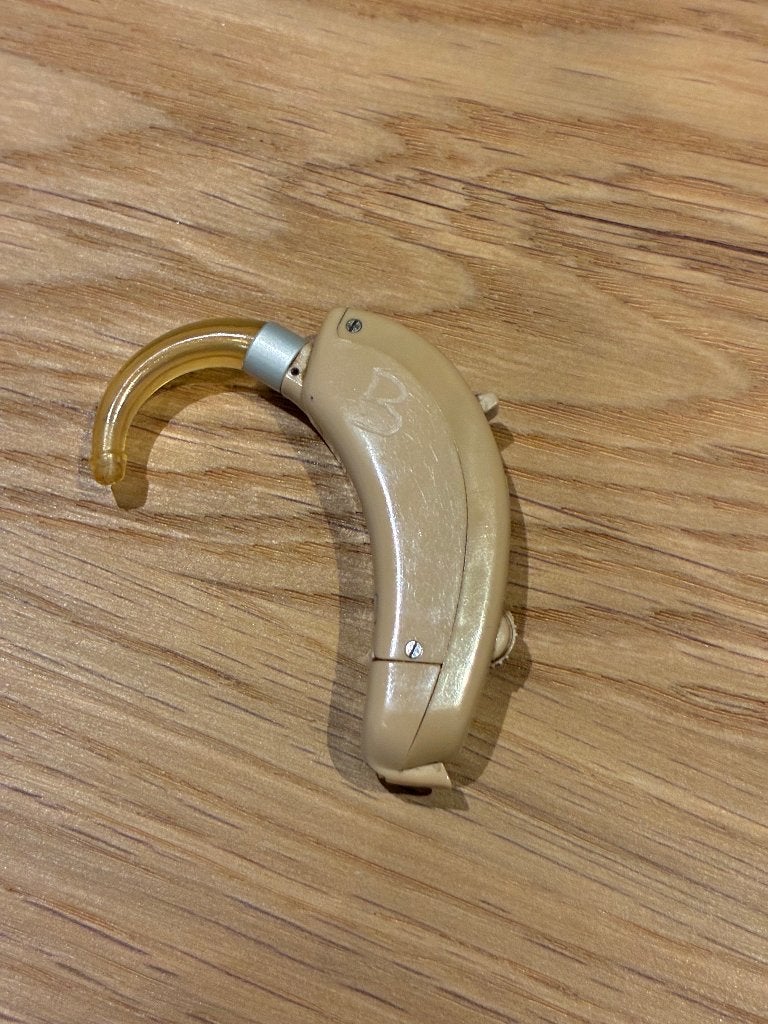 Vintage analoog hoortoestel achter het oor (ca. 1998), Ophalen of Verzenden, Gebruikt