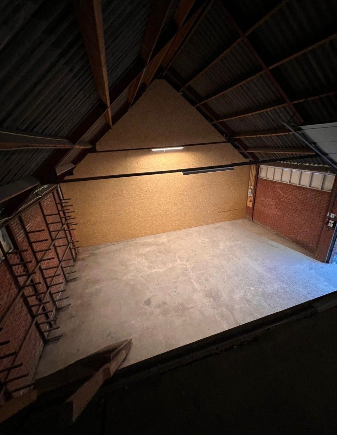 Loods/opslag/garagebox te huur in ter apel, Ophalen
