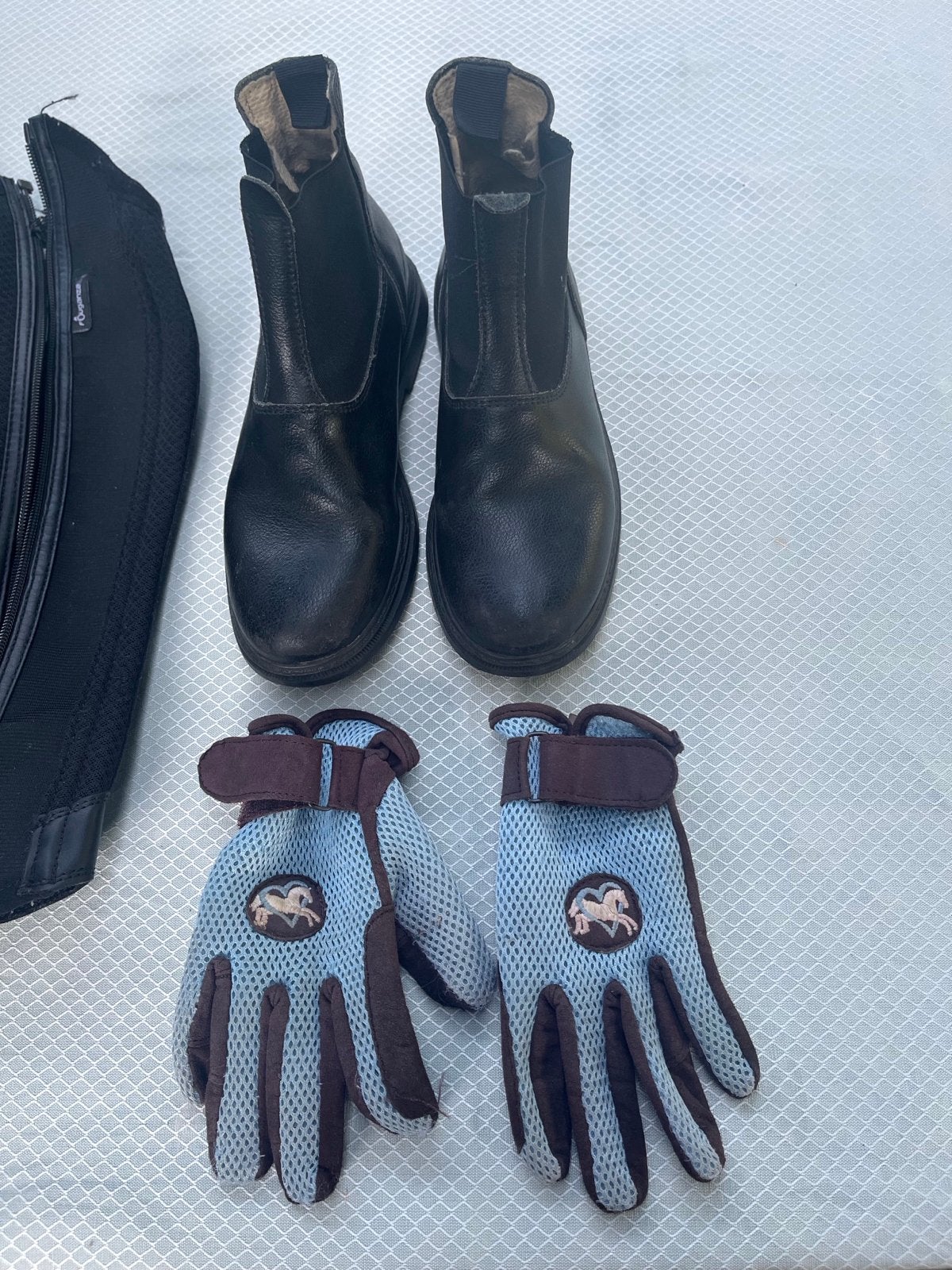 Paardrij laarzen maat 34 en handschoenen, Ophalen, Gebruikt, Dressuur