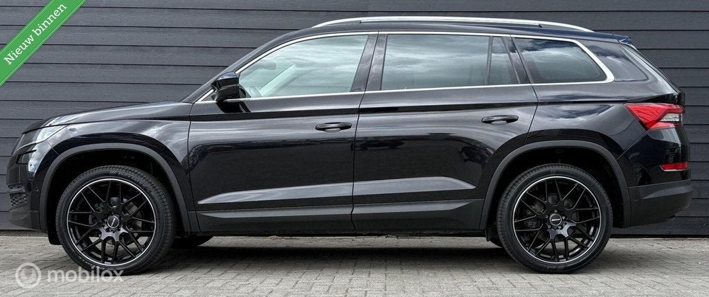 Skoda Kodiaq 1.5 TSI DSG Sport Edition Viritual/Carplay/ACC/, Auto's, 4 cilinders, 1481 kg, Zwart, Bedrijf