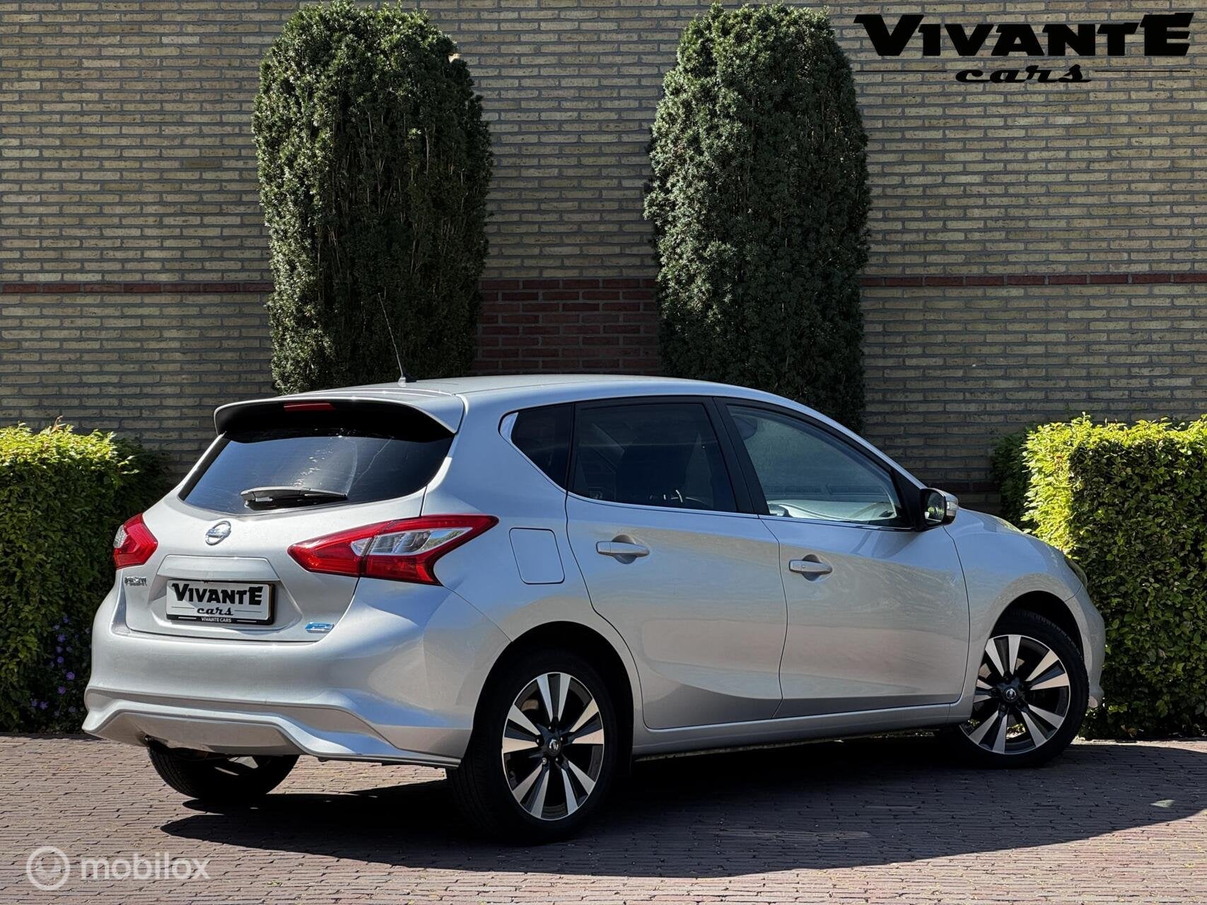 Nissan Pulsar 1.2 DIG-T N-Connecta Dealer.O.H.*Camera*Cruise, Auto's, Gebruikt, Euro 6, 4 cilinders, Met garantie (alle)