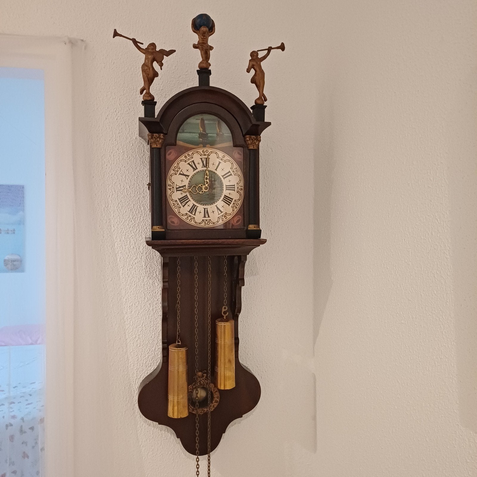 te koop Friese staartklok, Ophalen