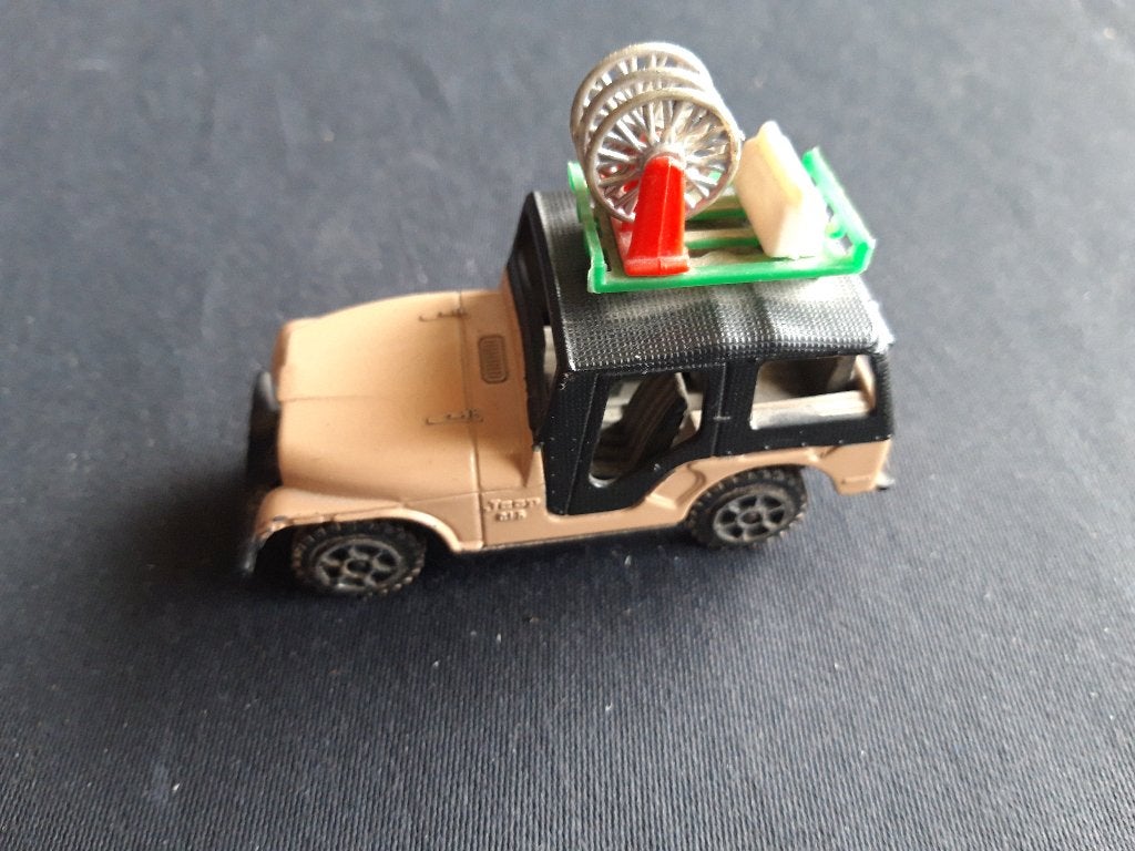 Willys Jeep CJ-5 beige -  jaren 70/80, Ophalen of Verzenden, Zo goed als nieuw, Auto, Overige merken