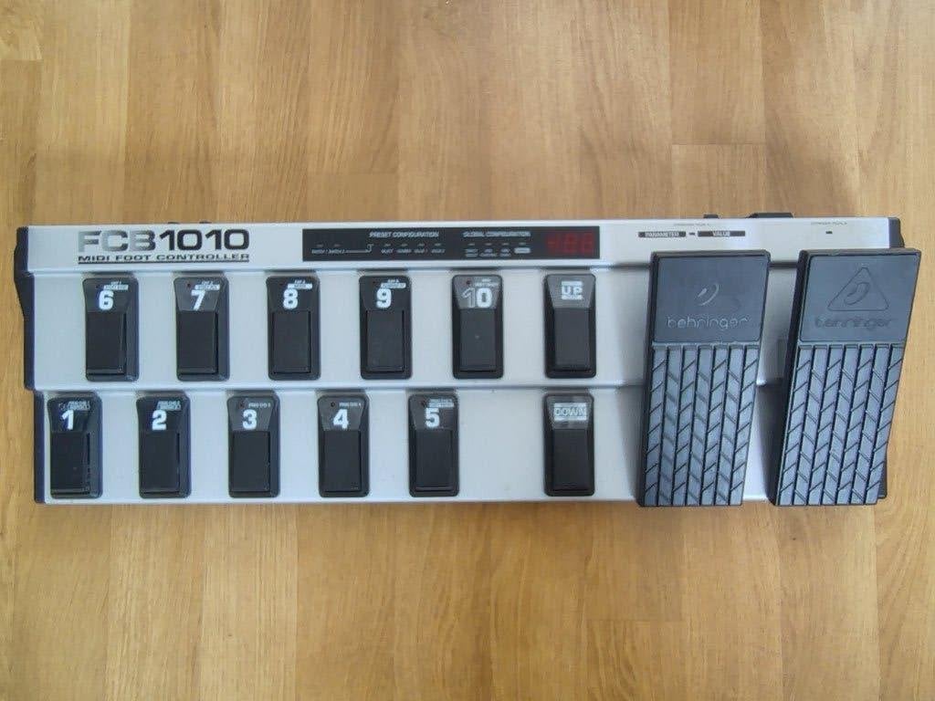 Behringer FCB 1010 Midi Foot Controller, Ophalen of Verzenden, Zo goed als nieuw