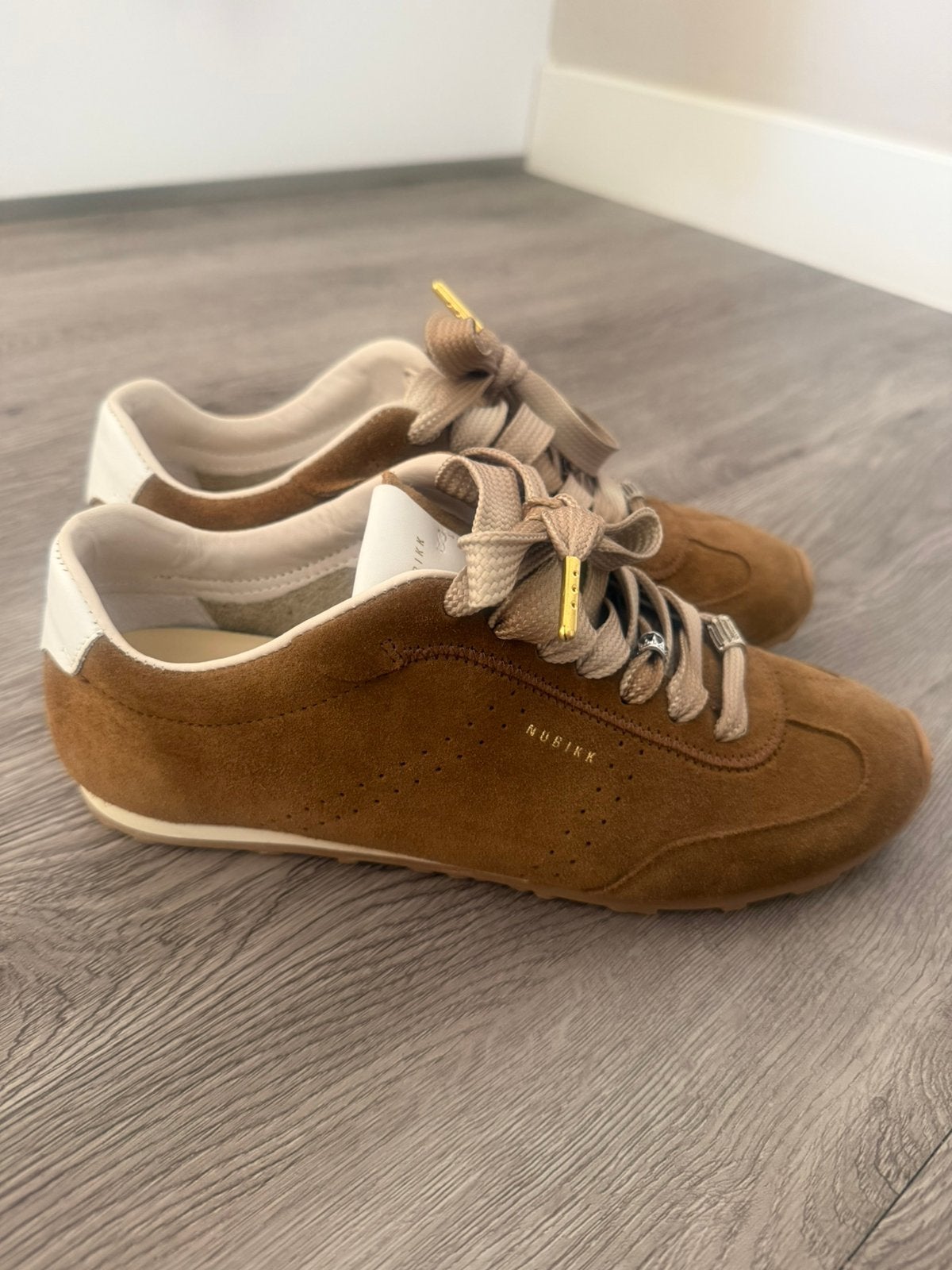 Nubikk billy lou sneakers nieuw, Kleding | Dames, Beige, Nieuw, Ophalen of Verzenden, Sneakers of Gympen