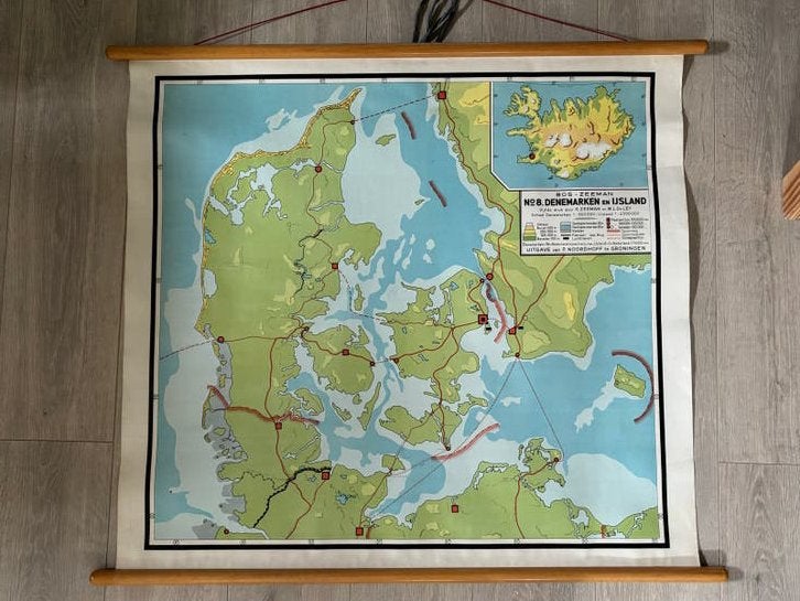 Vintage Schoolposter Denemarken en IJsland - Onbeschadigd, Antiek en Kunst, Antiek | Schoolplaten, Ophalen, Aardrijkskunde