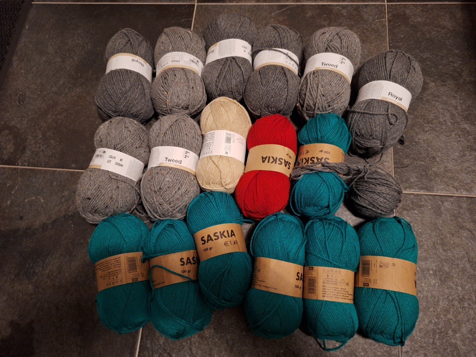 17 bollen garen, o.a. tweed van Zeeman - Mooie kwaliteit, Ophalen of Verzenden, Nieuw, Breien of Haken, Wol of Garen