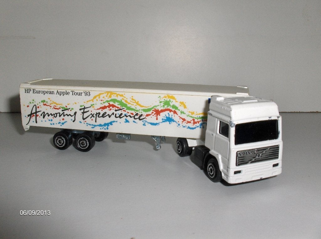 Volvo truck + oplegger majorette 3401-100 hewlett packard hp, Ophalen of Verzenden, Zo goed als nieuw, Bus of Vrachtwagen