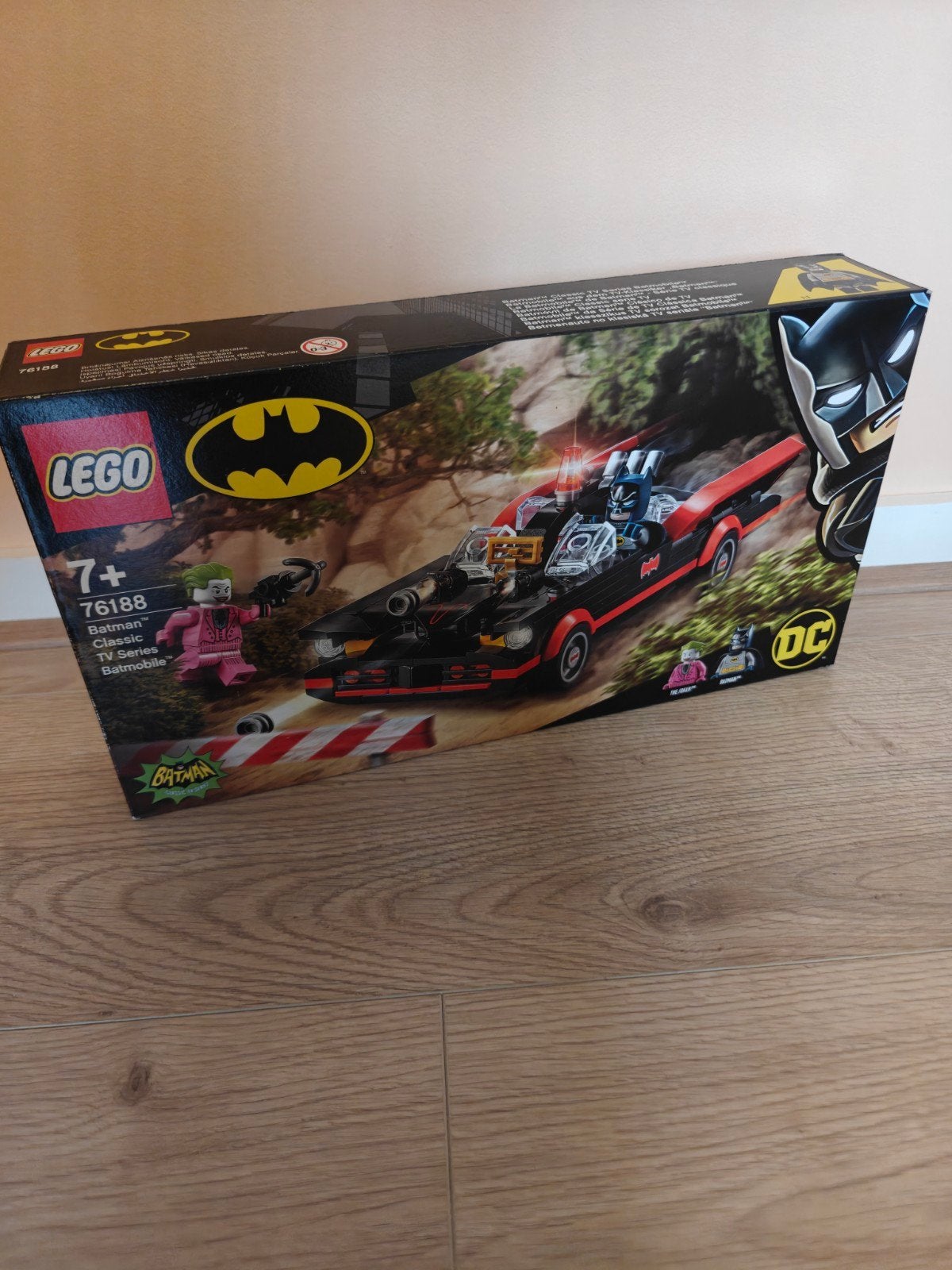 LEGO Batman Classic TV Series Batmobile 76188 Nieuw, Ophalen of Verzenden, Nieuw