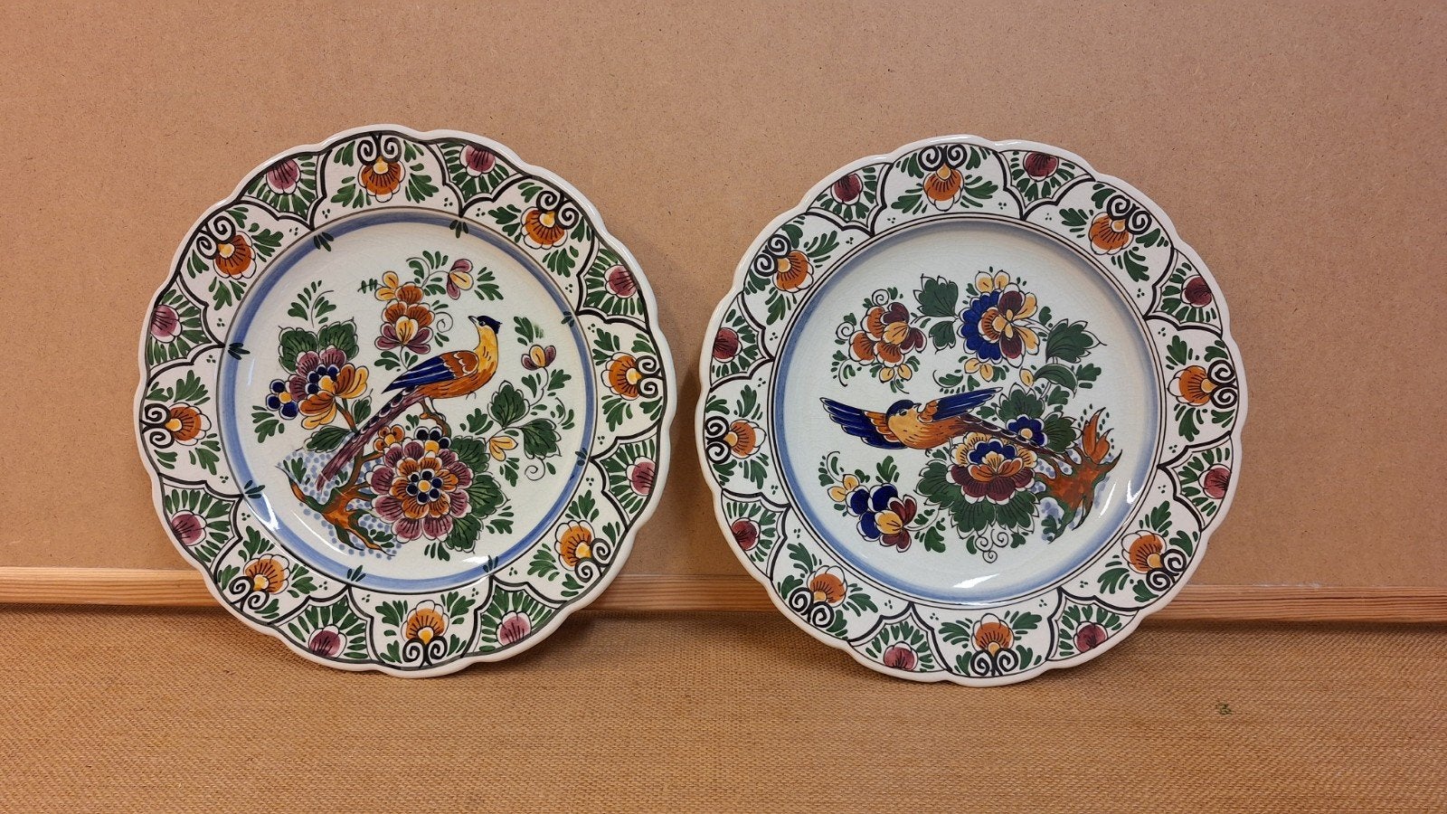 Wandborden 28 cm Delfts Polychrome handgeschilderd, Ophalen of Verzenden