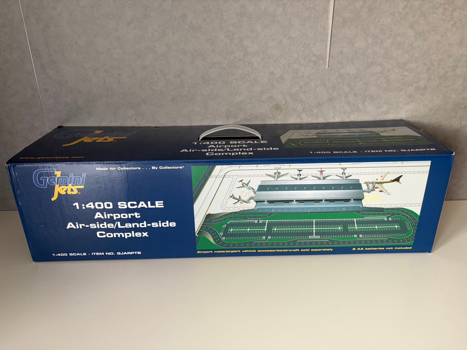 Gemini Jets Airport schaalmodel 1:400, Verzamelen, Ophalen, Zo goed als nieuw, Schaalmodel