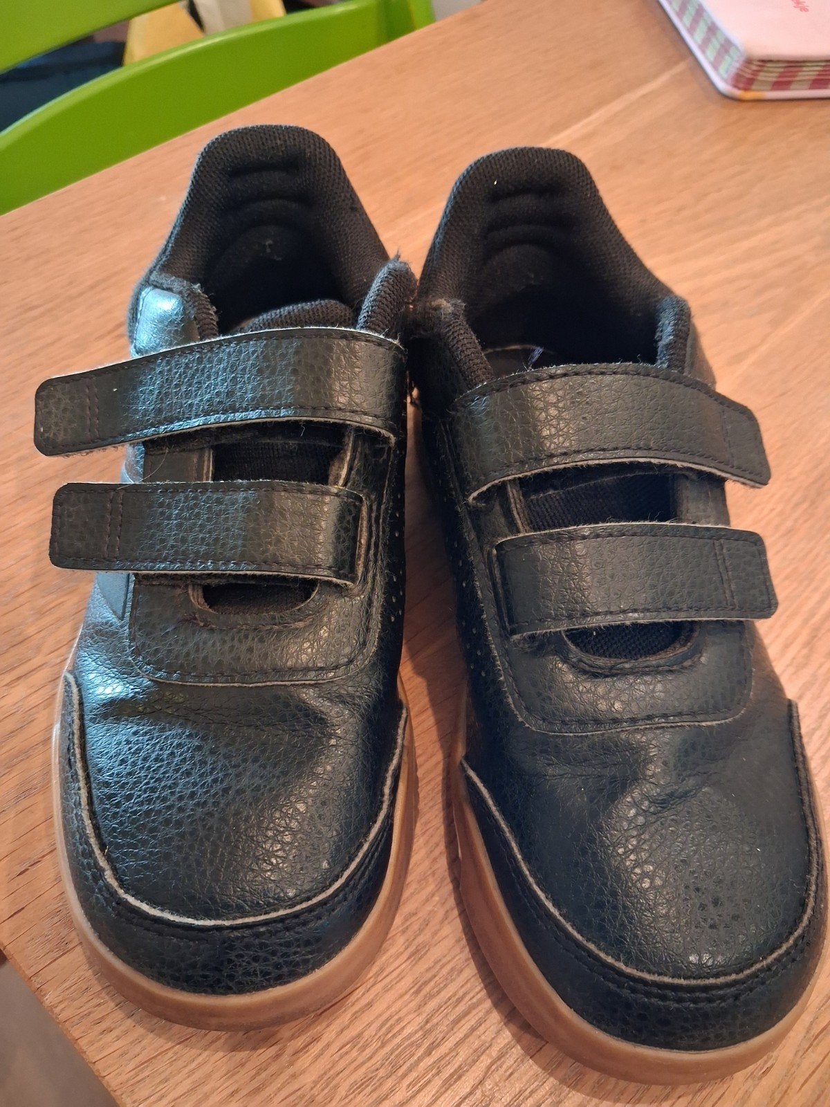 Adidas sneakers maat 33 van leer, Ophalen of Verzenden, Gebruikt, Schoenen