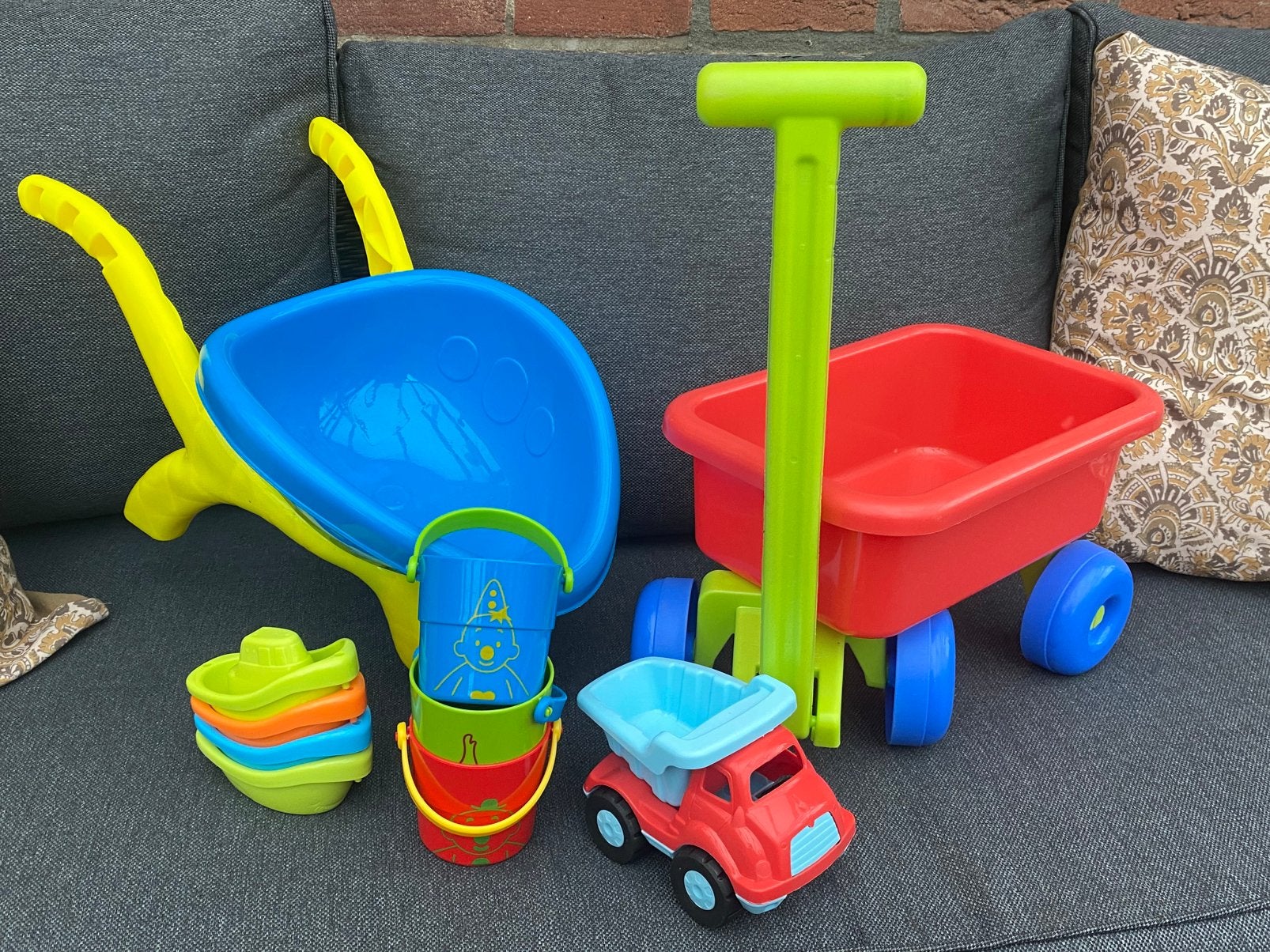 Leuke zomerset speelgoed voor buiten en in water, Ophalen, Zo goed als nieuw