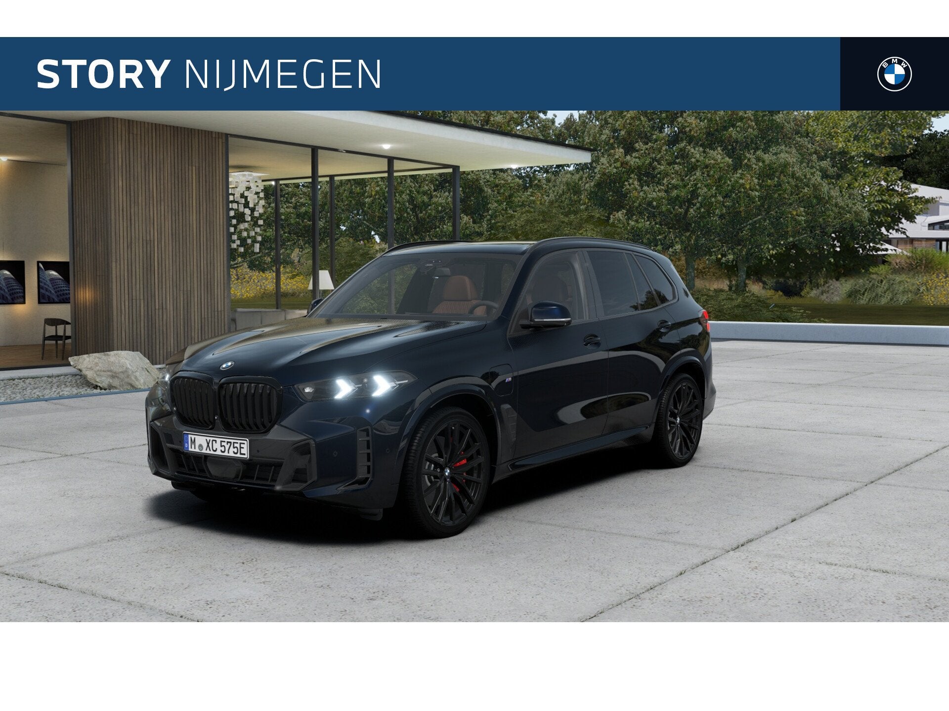BMW X5 xDrive50e M Sport Automaat / Trekhaak / Panoramadak /, Auto's, Automaat, Dealer onderhouden, X5, 2395 kg