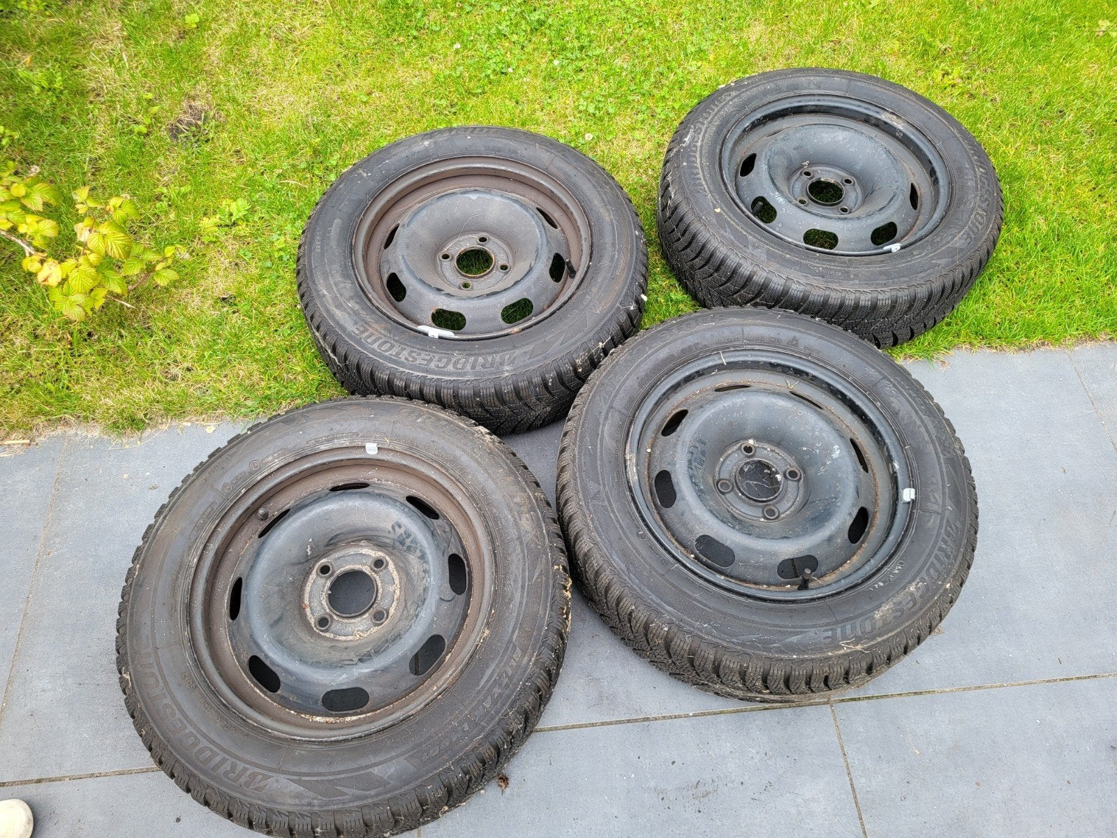 Bridgestone Winterbanden 185/65 R15 92T op Stalen Velg 4x, Ophalen, Gebruikt