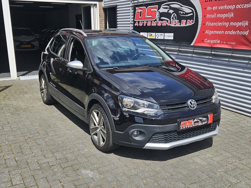 Volkswagen Polo 1.2 TSI Cross Polo Volkswagen POLO, 1.2 TSI, Voorwielaandrijving, Stof, Gebruikt, Zwart