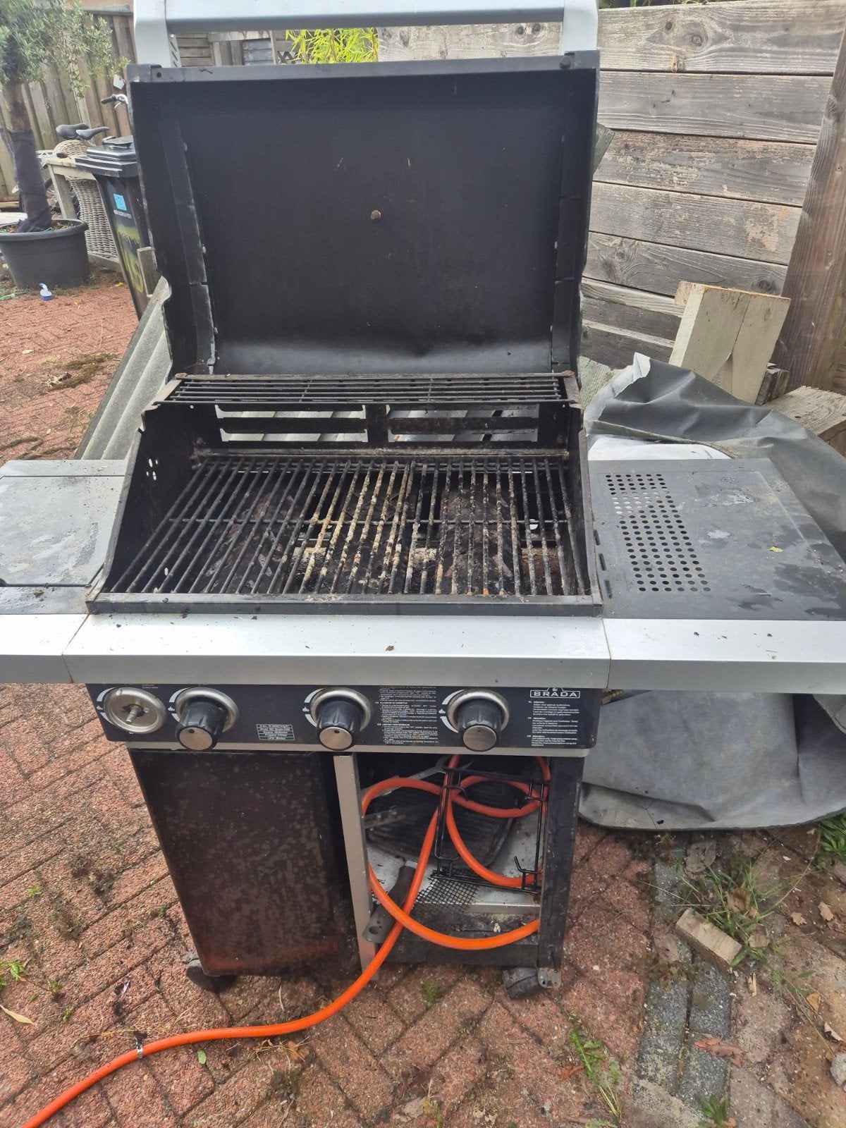 bbq op gas, Ophalen, Gebruikt