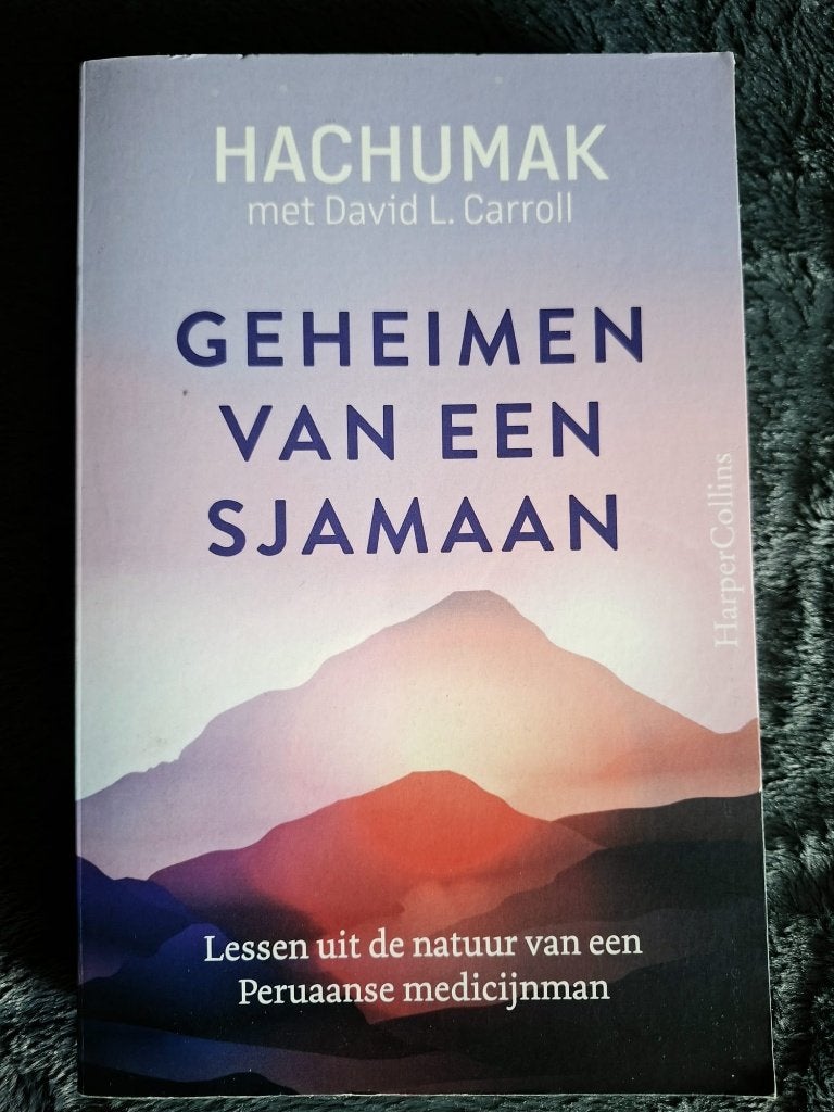 Geheimen van een sjamaan Jorge Hachumak David L. Carroll, Ophalen of Verzenden, Zo goed als nieuw, Spiritualiteit algemeen, Achtergrond en Informatie