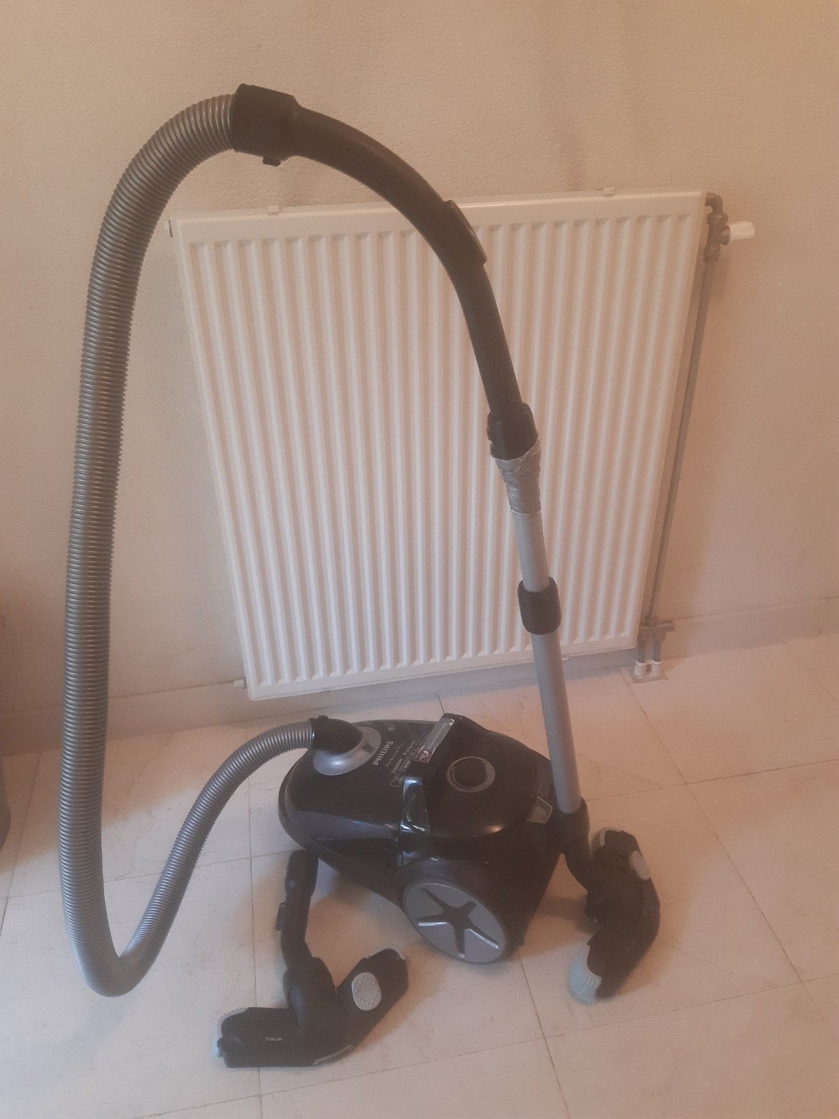 gratis Philips stofzuiger, Gebruikt, Philips, 2000 watt of meer, Ophalen