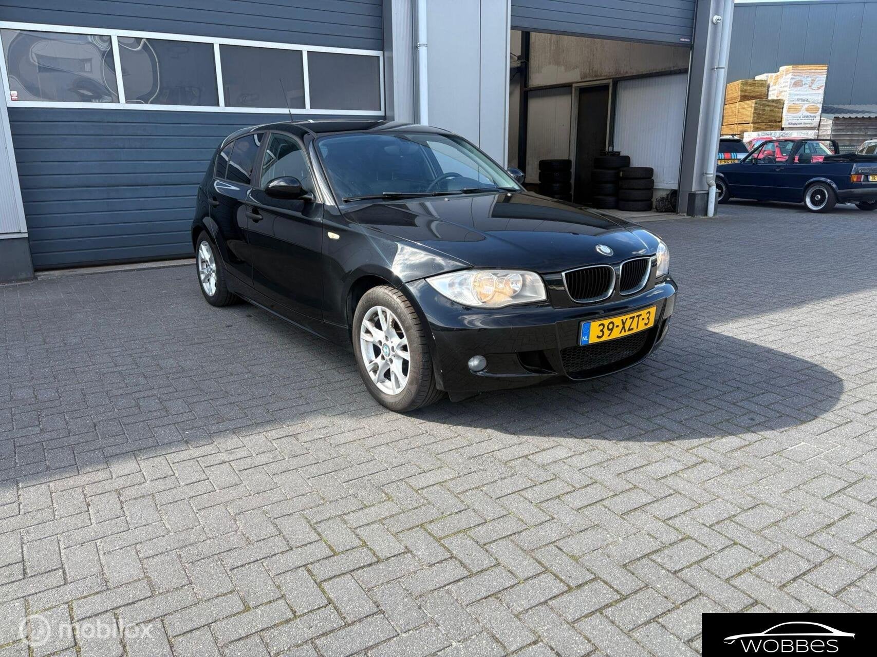 BMW 1-serie 116i Executive LEES TEKST, Auto's, Achterwielaandrijving, Gebruikt, 4 cilinders, 635 kg