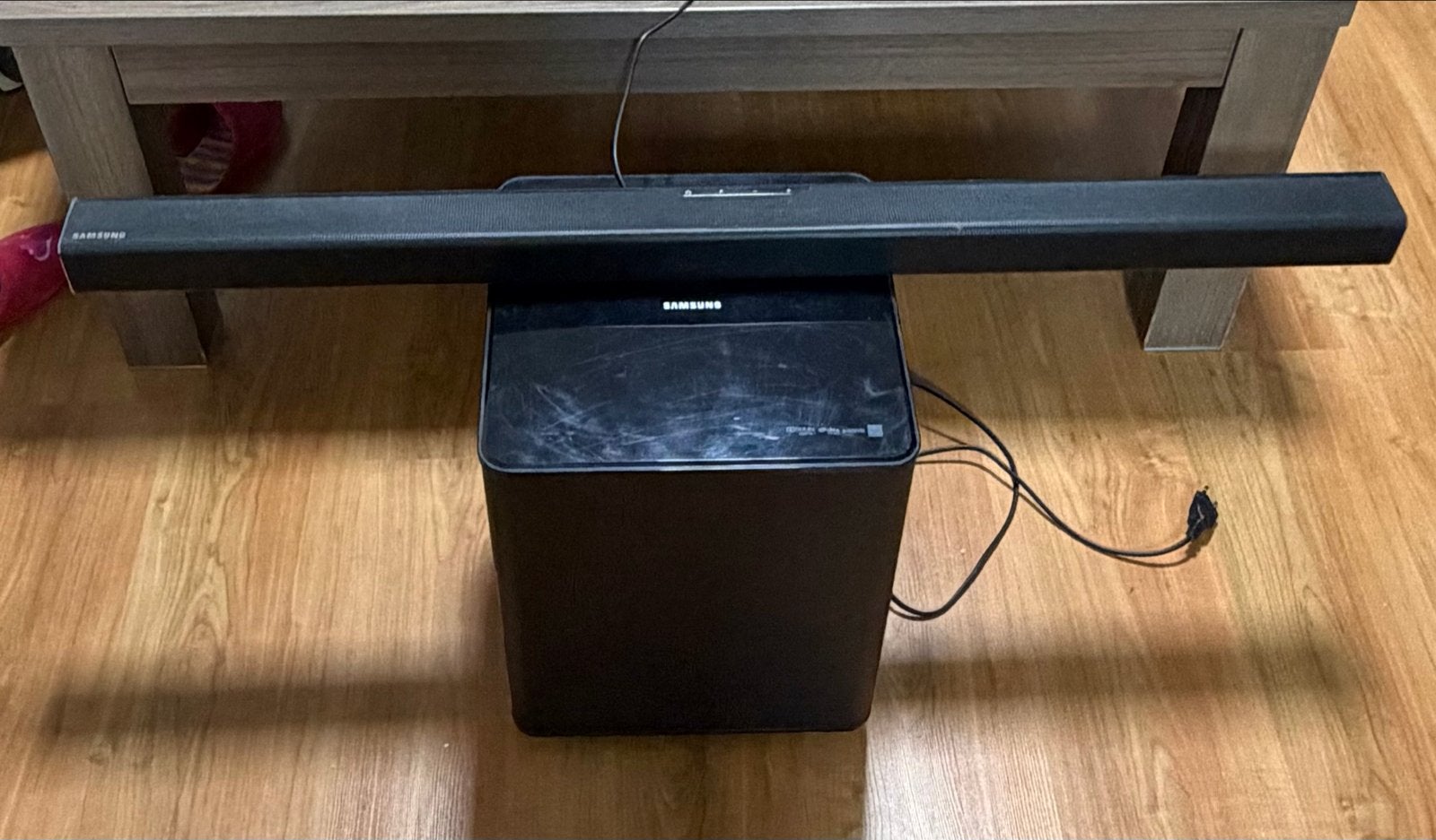 Foto 2 van Samsung Soundbar Hw-h550 met Subwoofer - Gebruikt