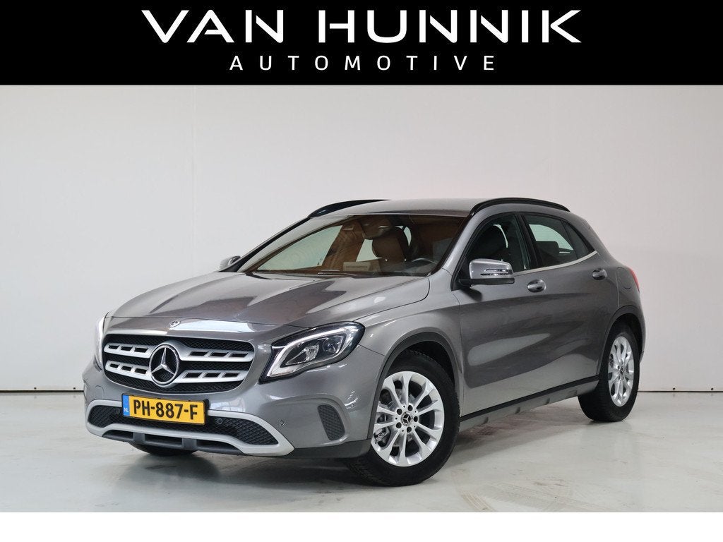 Mercedes-Benz GLA 180 Business Solution | Camera | Clima | S, Auto's, Mercedes-Benz, Gebruikt, 4 cilinders, 715 kg, Leder en Stof