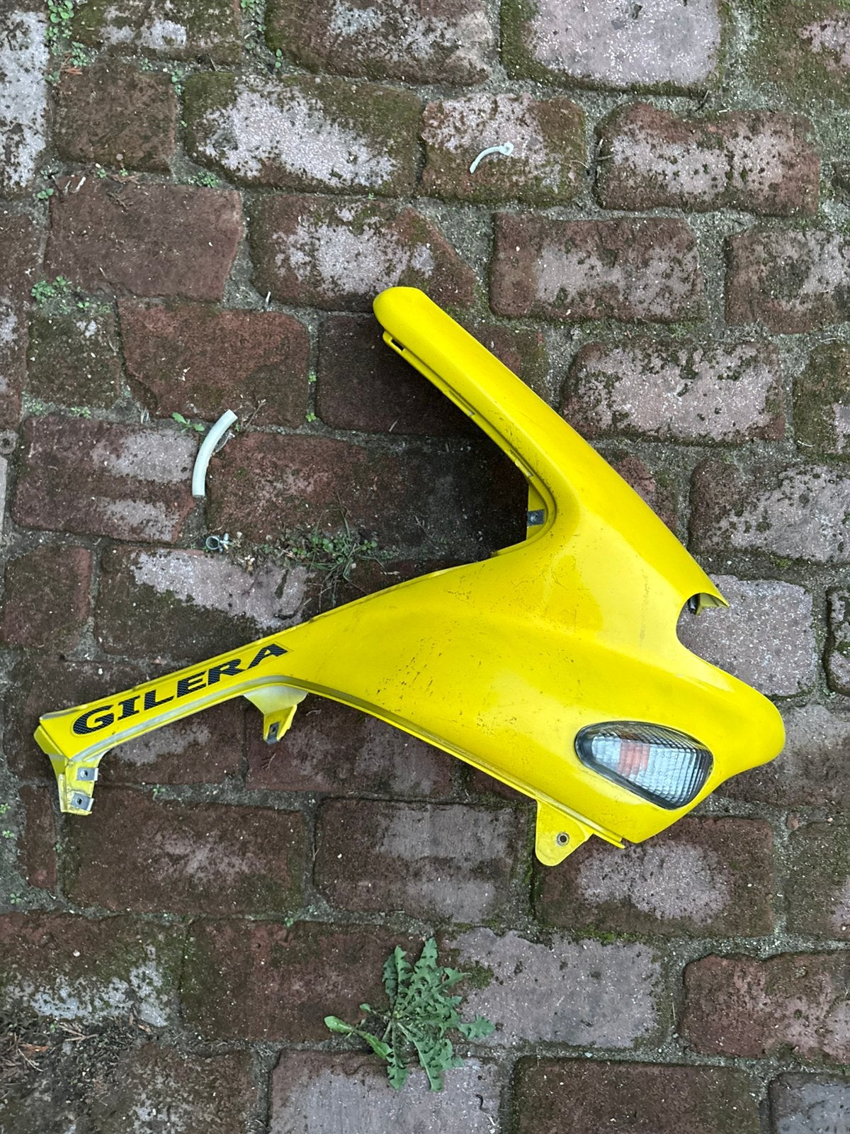 Gillera runner sp pro voorkap rechts geel, Ophalen of Verzenden, Zo goed als nieuw, Kap, Piaggio
