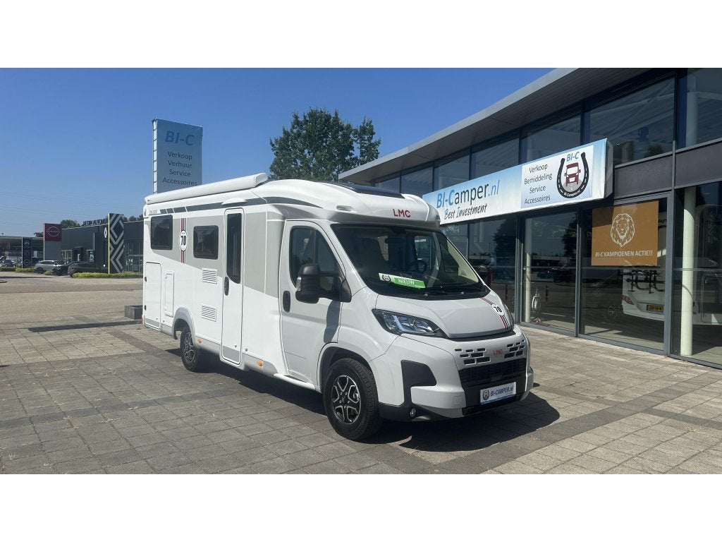 LMC Cruiser V 646 G 70jr Jubileum-Autom-NAVI, Automaat, Chemisch toilet, Elektrische ramen, Ringverwarming