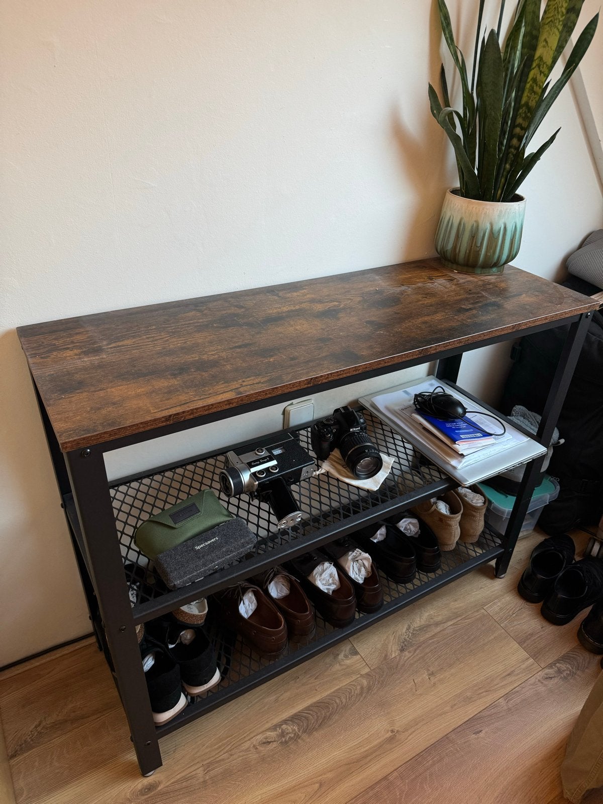 Stevige metalen consoletafel/schoenenrek, Ophalen, 50 tot 100 cm, Zo goed als nieuw, Metaal