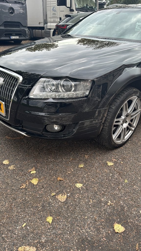 Audi A6 C6 Allroad voorbumper + wielkastverbreding, Gebruikt, Voor, Bumper, Audi