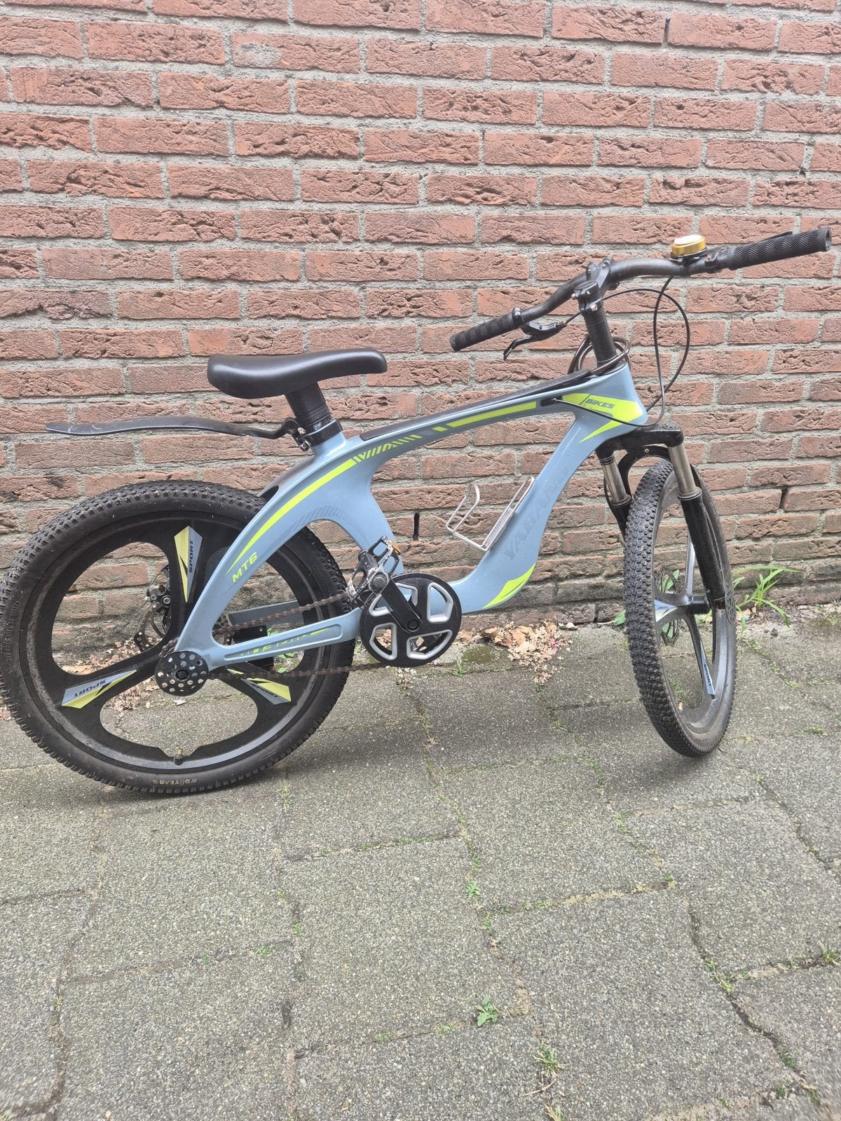 Stoere jongensfiets 22 inch, Minder dan 47 cm, Ophalen, Zo goed als nieuw, Staal