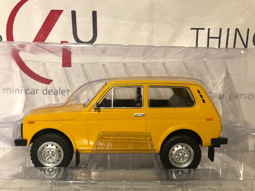 MCG 1:18 Lada Niva geel nieuw in verpakking, Hobby en Vrije tijd, Ophalen of Verzenden, Nieuw, Auto, Overige merken