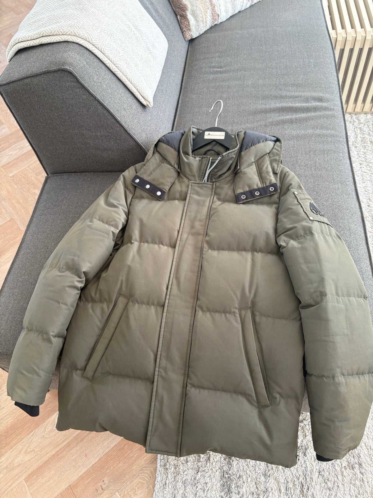 Moose Knuckles parka maat M - Goed onderhouden, Ophalen of Verzenden, Zo goed als nieuw, Maat 48/50 (M), Groen