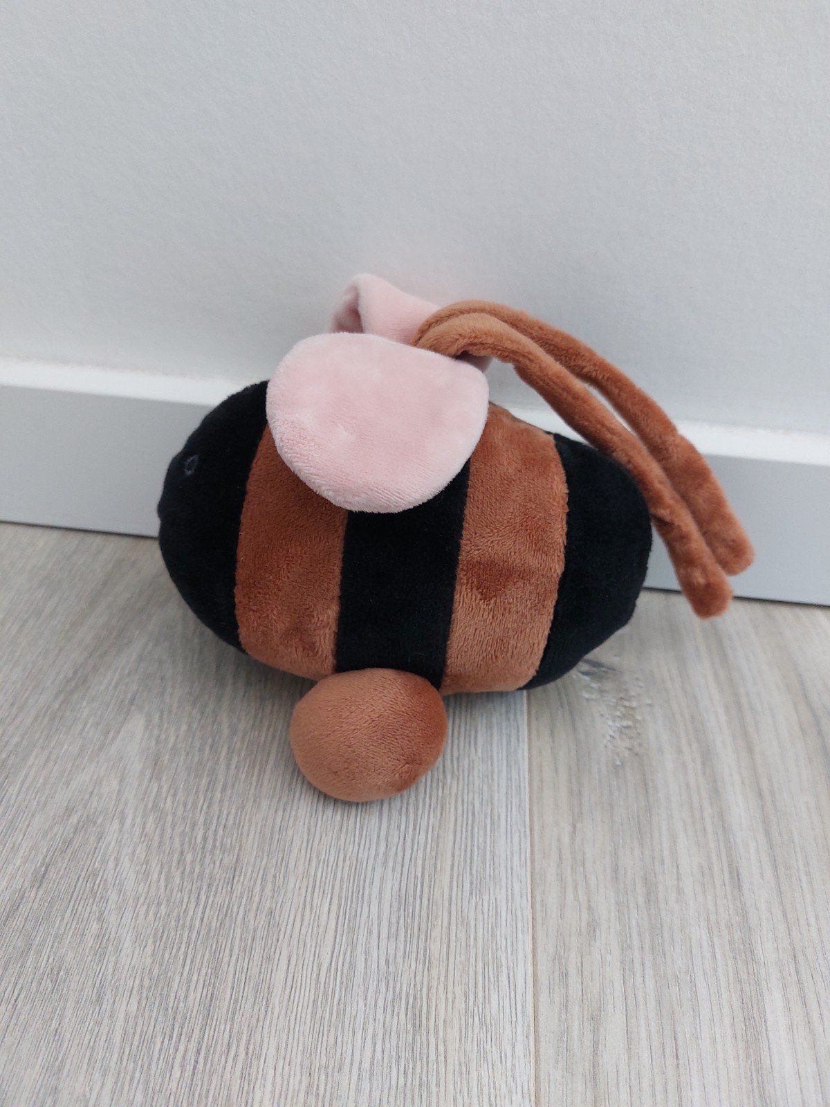 Knuffel muziekdoos Zeeman bij hommel bruin roze L2067, Ophalen of Verzenden, Zo goed als nieuw