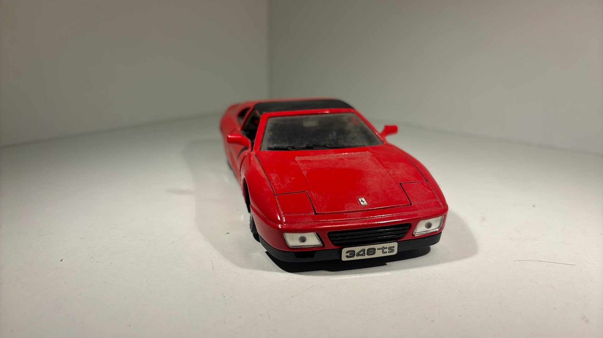 Ferrari 348 ts maisto 1.24, Hobby en Vrije tijd, Modelauto's | 1:24, Maisto, Ophalen of Verzenden, A, A