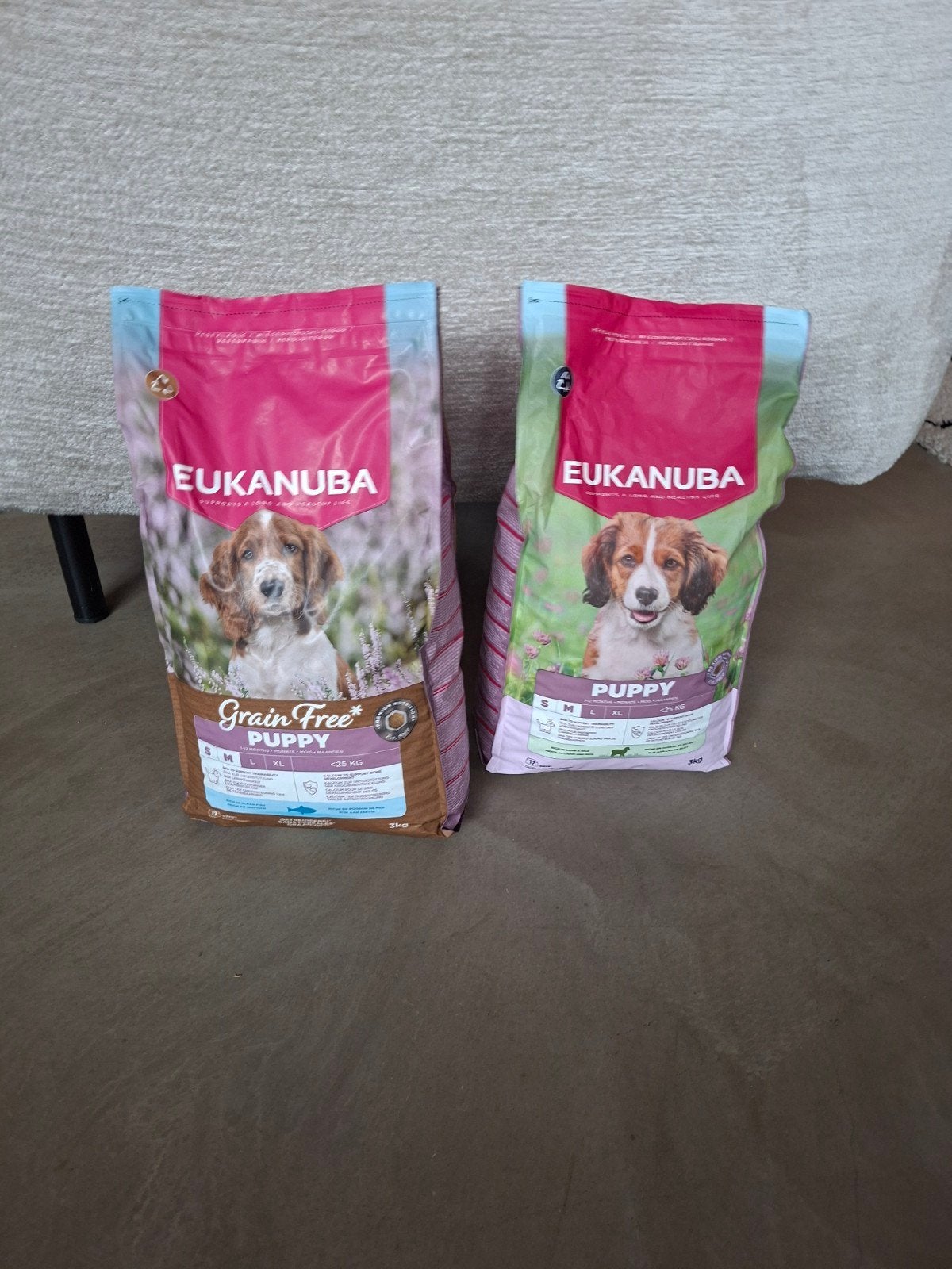 2 nieuwe zakken Eukanuba puppybrokjes. ongeopend!, Dieren en Toebehoren, Ophalen, Hond