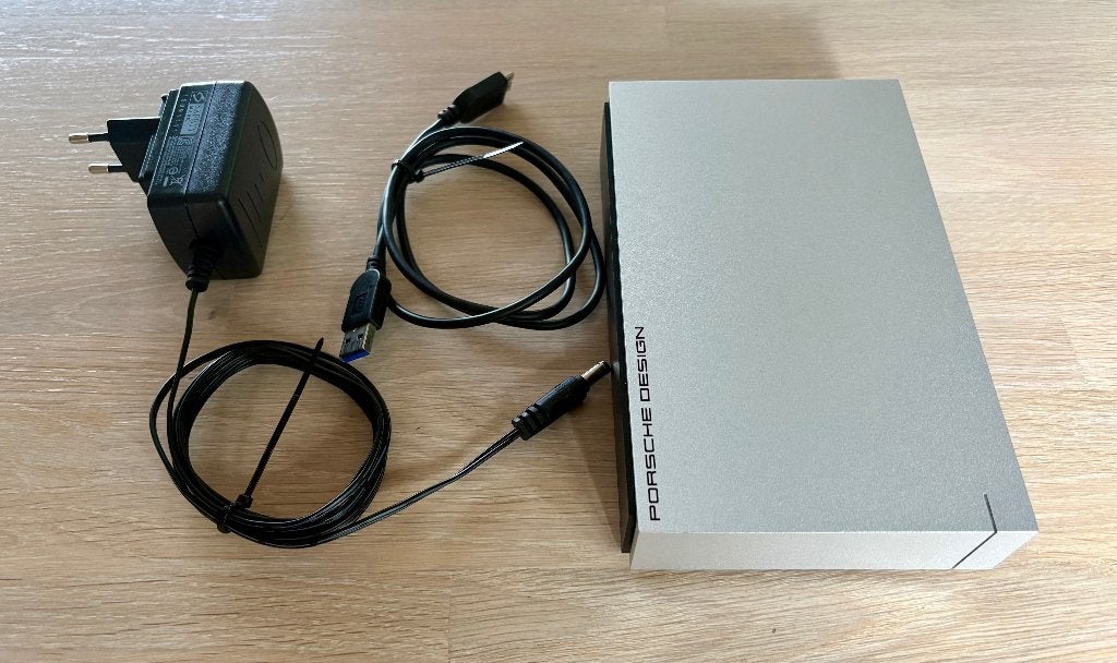 LaCie Porsche Design Desktop Drive 4TB, LaCie, HDD, Ophalen of Verzenden, Zo goed als nieuw