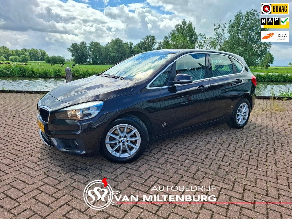 BMW 2-serie Active Tourer 218i Essential Clima navi cruise P, Auto's, BMW, Bedrijf, Te koop, 2-Serie Active Tourer, ABS, Airbags