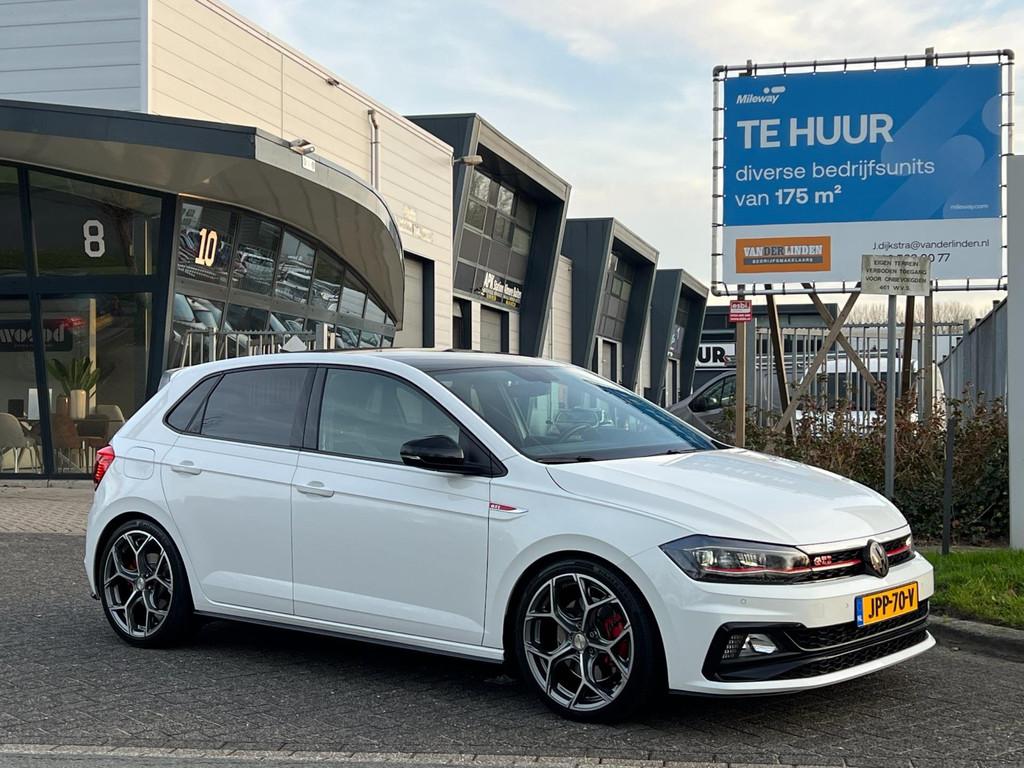 Volkswagen POLO 2 G 2.0 TSI GTI DSG-7 LED NAVI CARPLAYY, Gebruikt, 4 cilinders, 1984 cc, Leder en Stof
