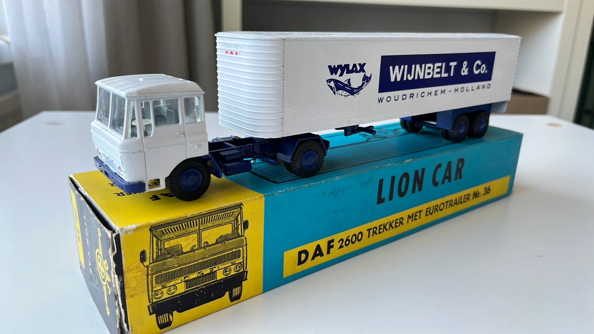 Lion Car Daf 2600 WYLAX/WIJNBELT & Co mint/boxed, Ophalen of Verzenden, Nieuw, Bus of Vrachtwagen, Lion Toys