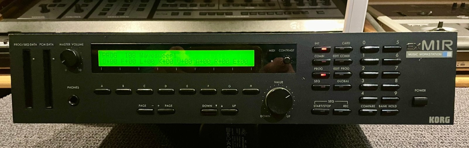 Korg M-1 EX met extra kaarten, Ophalen of Verzenden, Zo goed als nieuw, Korg