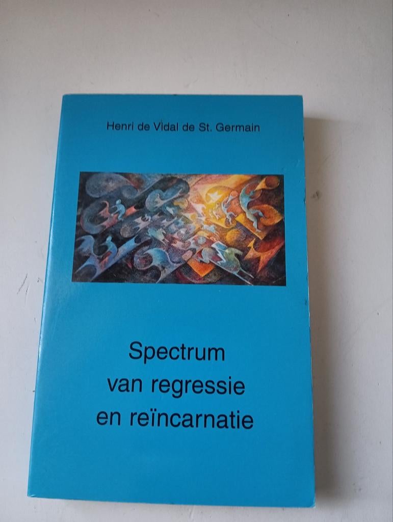 Spectrum van regressie en  Henri de Vidal de St. Germain, Boeken, Achtergrond en Informatie, Ophalen of Verzenden, Zo goed als nieuw