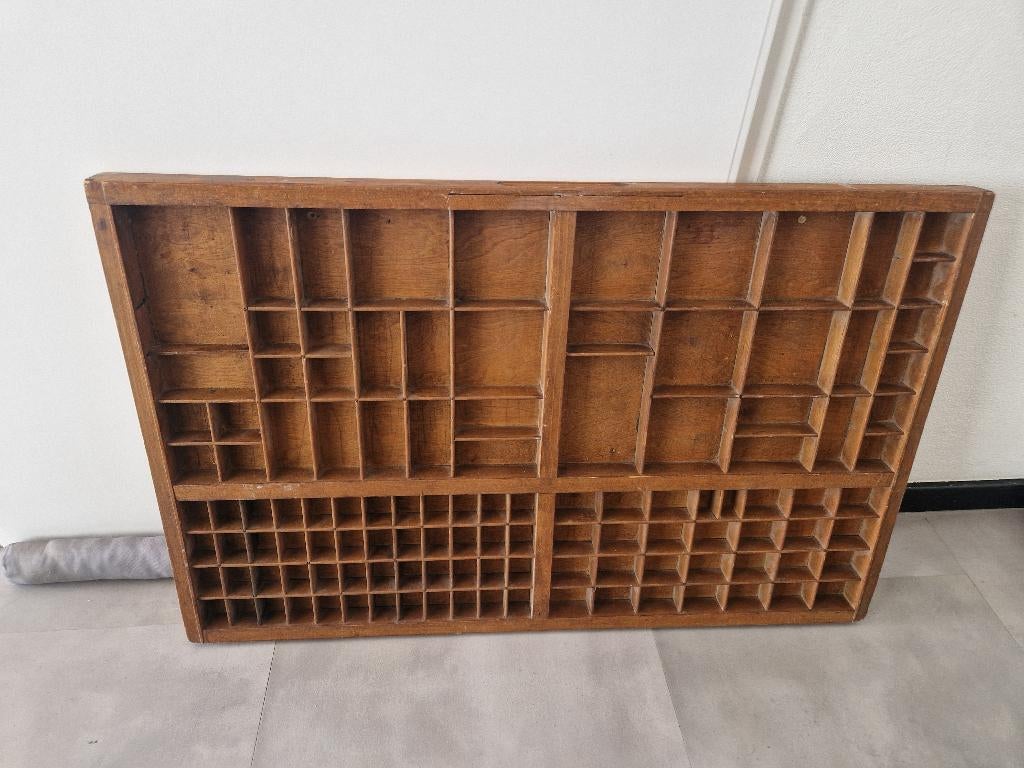 letterbak groot model oud  83 x 53 x 4 cm ophalen Lelystad, Vintage, Ophalen, Gebruikt, Wandbord of Wandpaneel