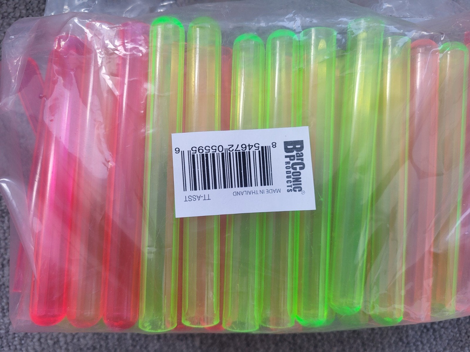 Gekleurde plastic reagee buisjes voor feestjes - Nieuw!, Ophalen of Verzenden, Nieuw, Feestartikel, Overige