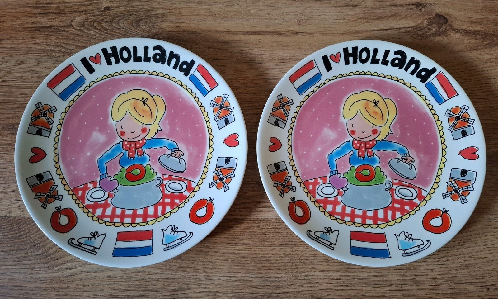 Blond Amsterdam I Love Holland  borden (2 stuks), Keramiek, Nieuw, Ophalen of Verzenden, Bord(en)