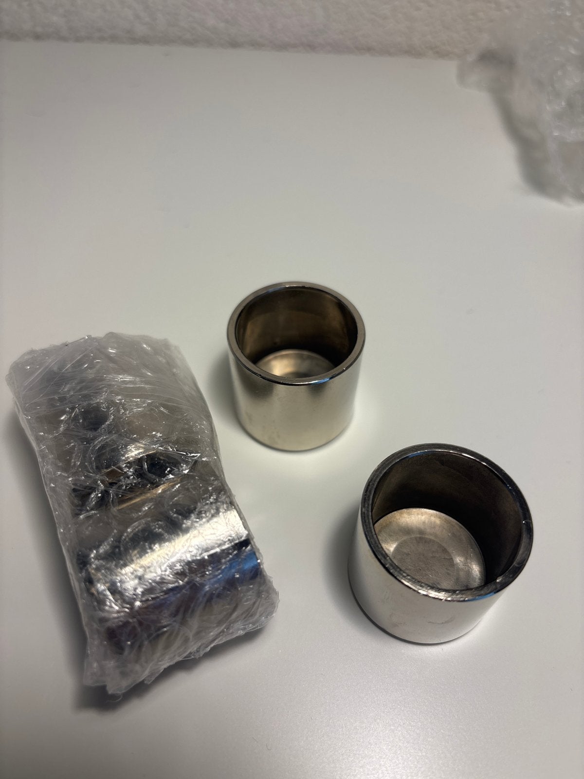 Universele Motorfiets Remklauw Zuiger RVS 27x30mm 4 stuks, Motoren, Ophalen of Verzenden, Nieuw