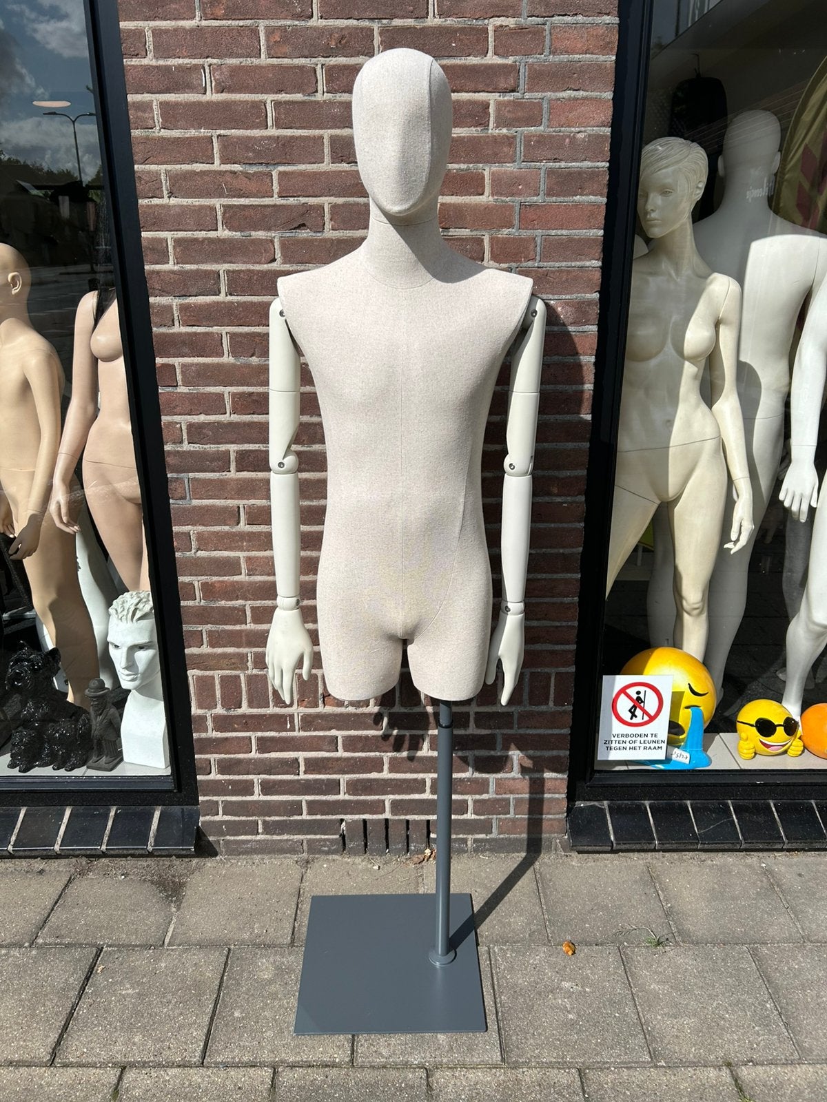 Super mooie linnen buste/torso met houten armen etalagepop, ., Ophalen of Verzenden, Zo goed als nieuw, .