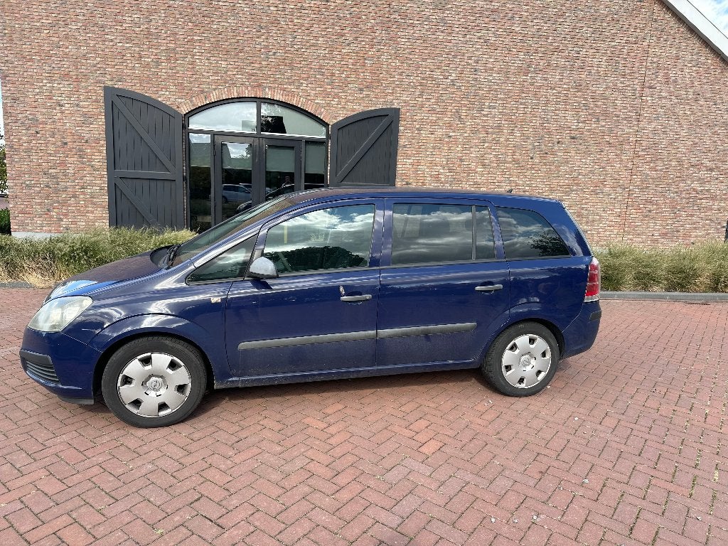 Opel Zafira 1.8 2006 Blauw, Stof, Zwart, 4 cilinders, Blauw