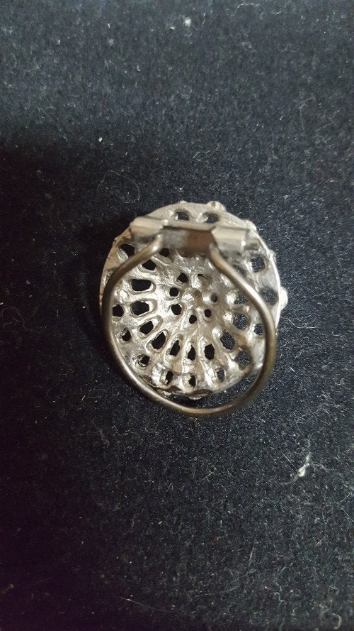 s 359, stropdas clip zilverkleurig, rond, Ophalen of Verzenden, 'T Olde Gre-j, Info@toldegrej.nl, Endepoelstraat 20f Didam