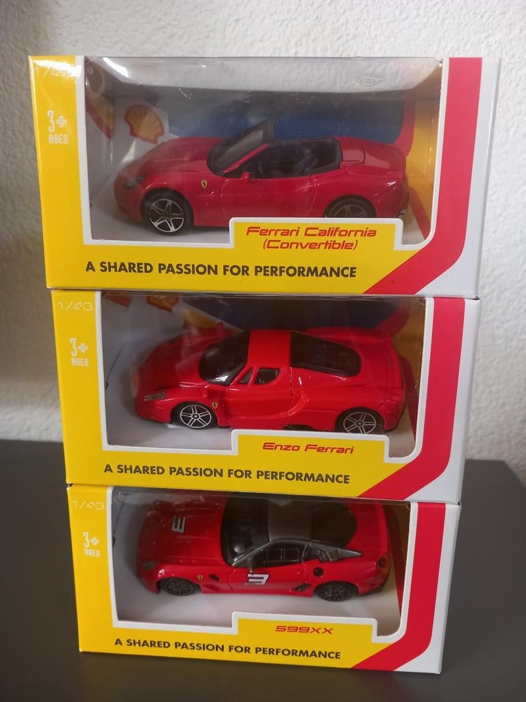 3 Shell V-Power Ferrari Bburago 1:43 automodel model auto, Ophalen of Verzenden, Nieuw, Auto, Overige merken